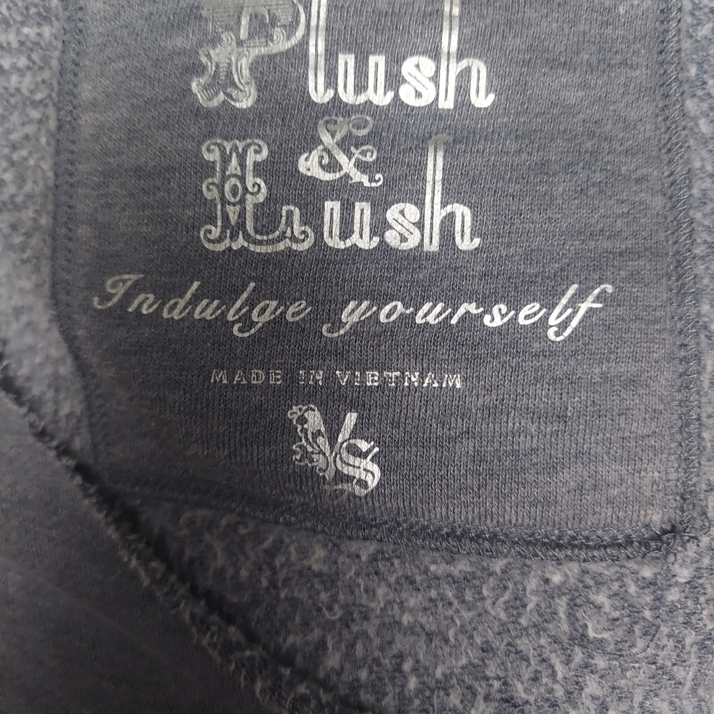 VS Plush & Lush Cozy Long Sleeve Top - Picture 6 of 10